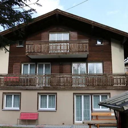 Haus Amara Saas-Grund